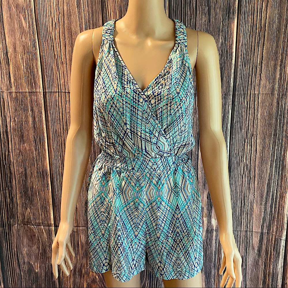 Charlie Jade size XS silk summer flowy romper blue white peachy pink